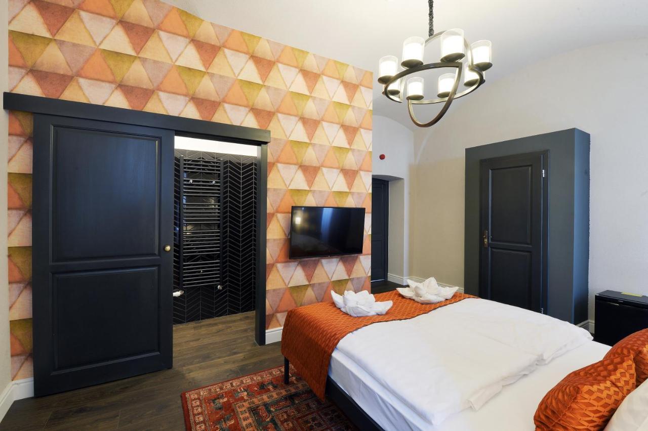 1552 Boutique Hotel Eger Exterior foto